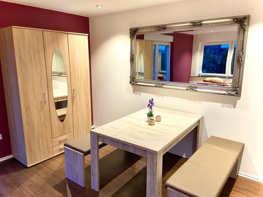 Beautiful Suites In The Center Of Gütersloh Buitenkant foto